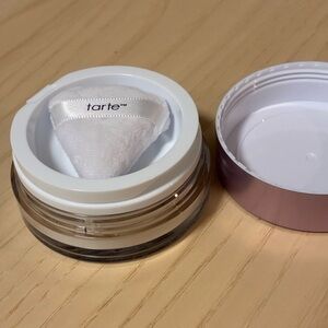 Tarte Creaseless Setting Powder in Purple Box